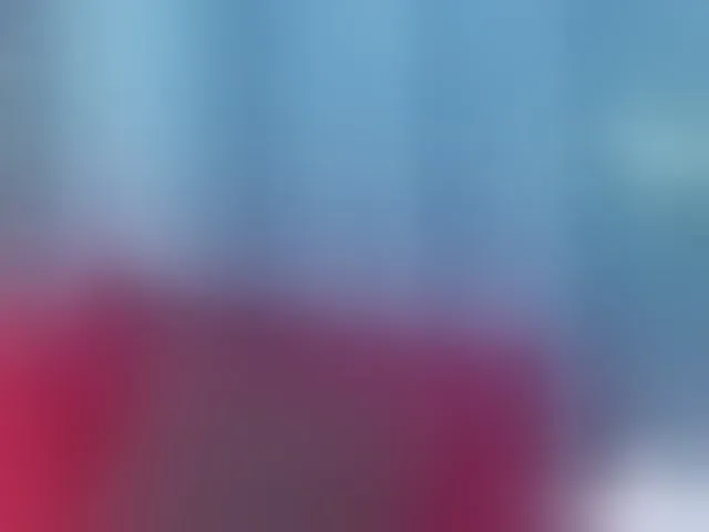 Live sex webcam photo for RoxieAnne #293869640