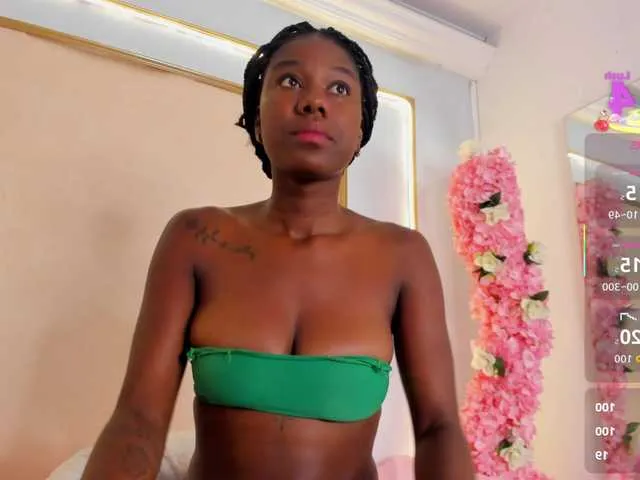 Live sex webcam photo for Roxxana-queen #292004671