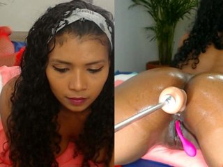 Live sex webcam photo for roxy-love #173453646