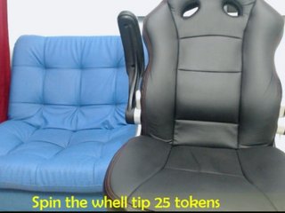 Live sex webcam photo for roxy-love #174006485