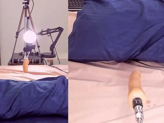 Live sex webcam photo for Roxy-Roxx #276406636