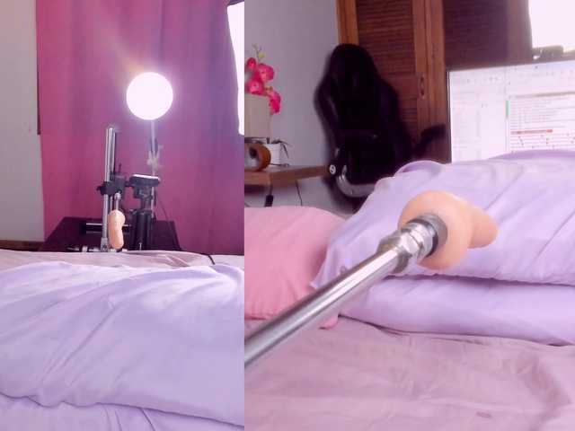 Live sex webcam photo for Roxy-Roxx #277265706