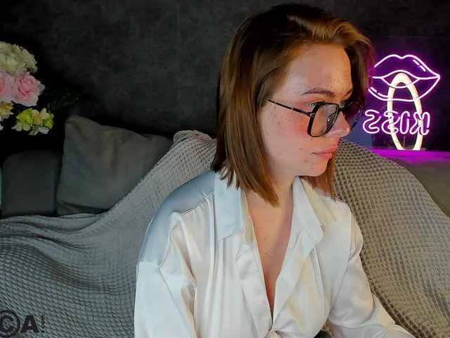 Live sex webcam photo for Roxy-Sunny #291244581