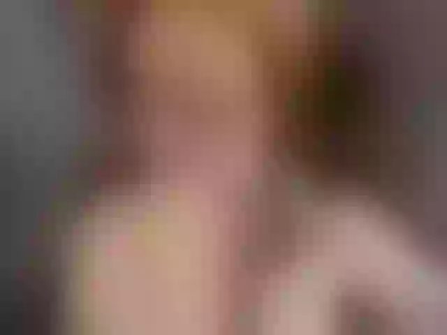 Live sex webcam photo for Roxy-Sunny #291272687