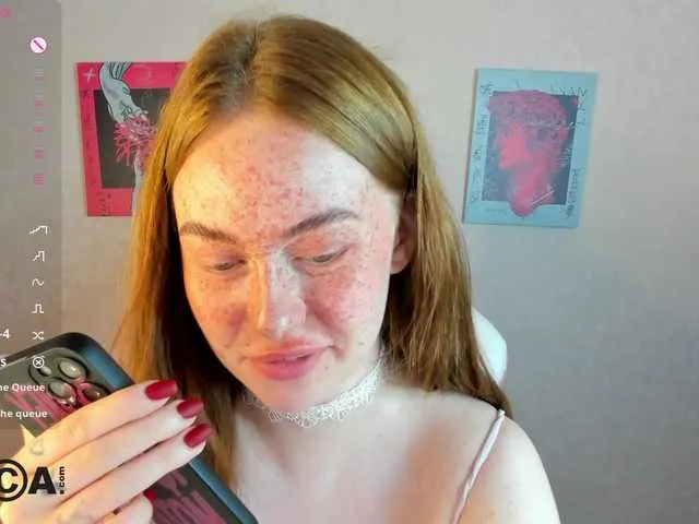 Live sex webcam photo for Roxy-Sunny #291461392