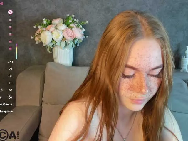 Live sex webcam photo for Roxy-Sunny #291818935