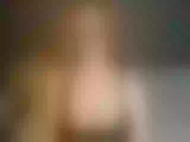 Live sex webcam photo for Roxy-Sunny #291845363