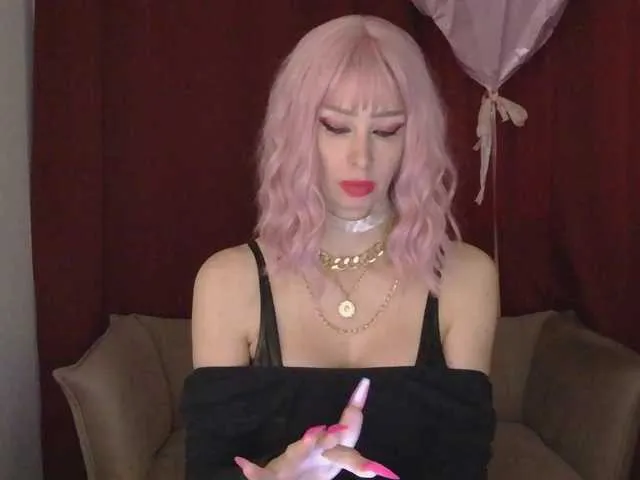 Live sex webcam photo for RoxySkyBlue #290548633