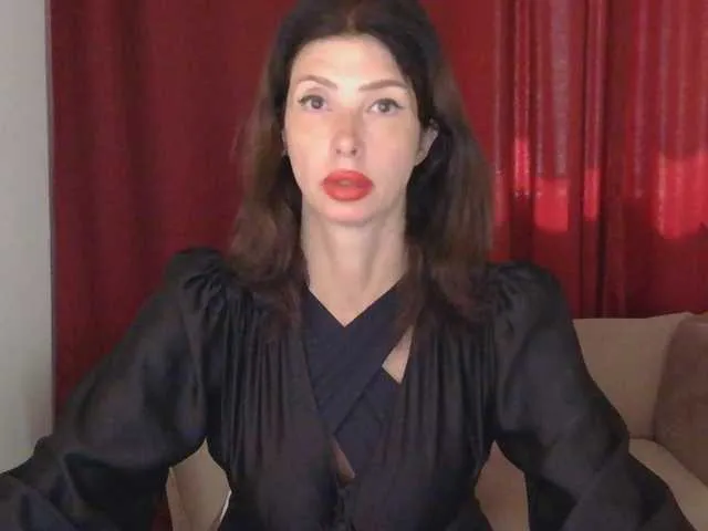 Live sex webcam photo for RoxySkyBlue #291423302