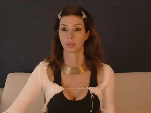 Live sex webcam photo for RoxySkyBlue #291831161