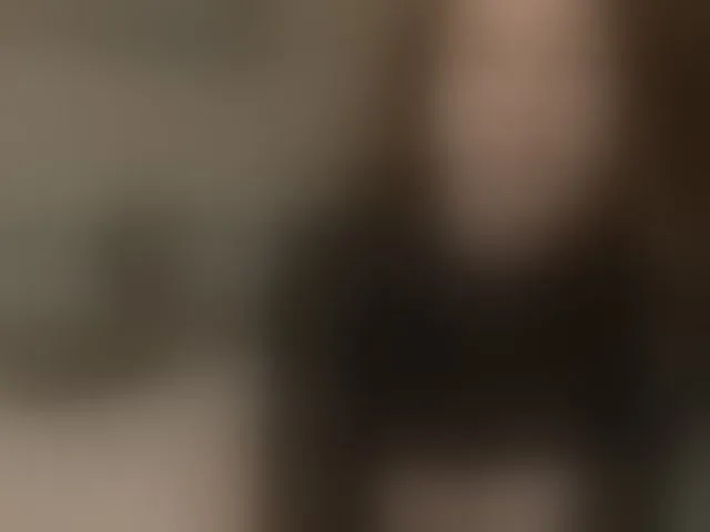 Live sex webcam photo for RoxySkyBlue #293683681
