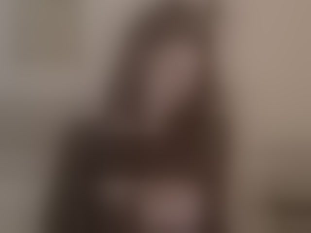 Live sex webcam photo for RoxySkyBlue #294219525