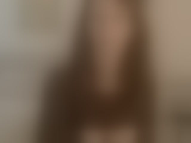 Live sex webcam photo for RoxySkyBlue #294227547