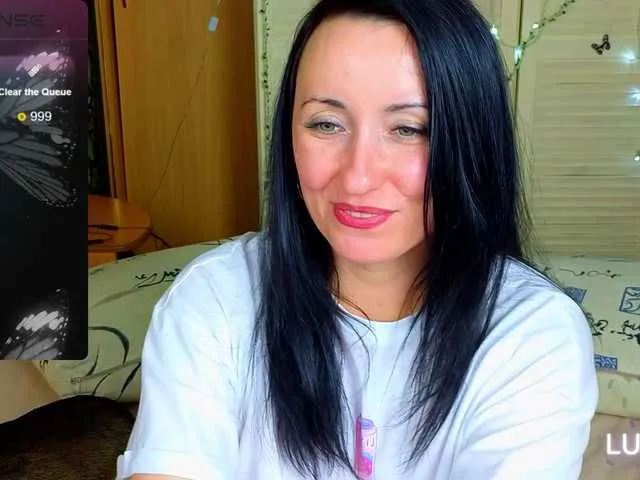 Live sex webcam photo for RoxyStar #290035256