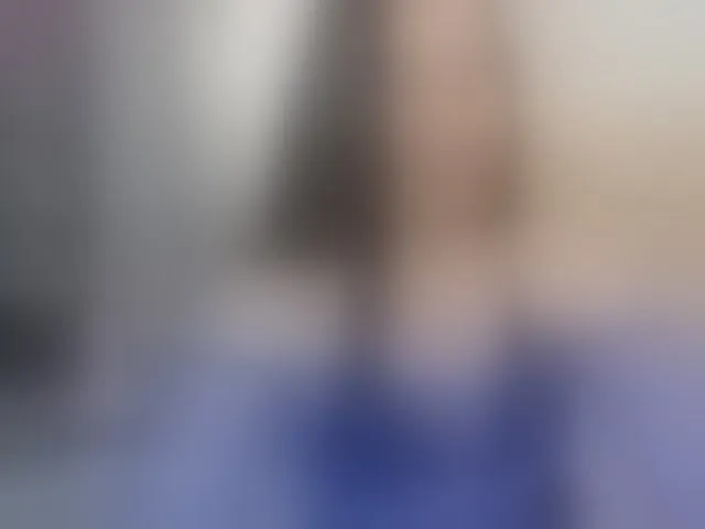 Live sex webcam photo for RoxyStar #293606482