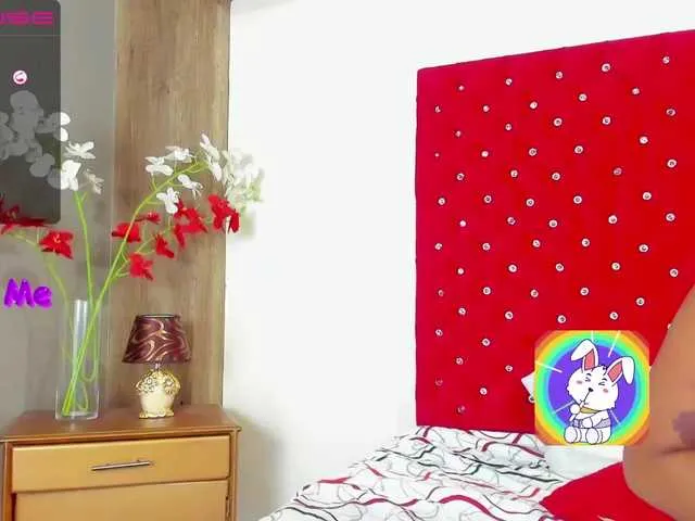 Live sex webcam photo for Roxybitch #272979504