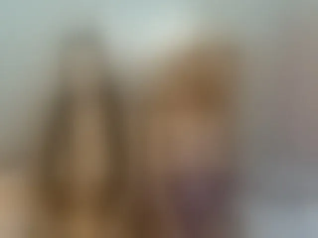 Live sex webcam photo for Royal309 #293877050