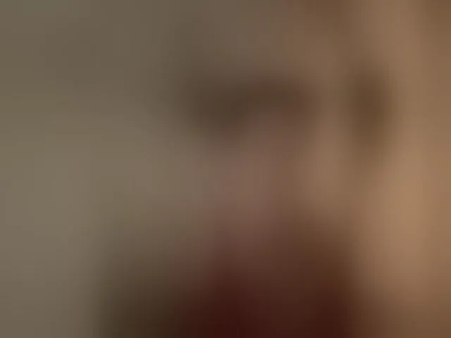 Live sex webcam photo for RoyalBreasts #294313289