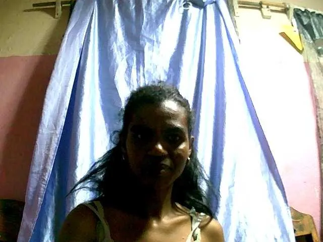 Live sex webcam photo for Royblackhot #290710960