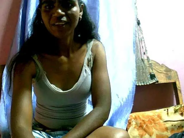 Live sex webcam photo for Royblackhot #290730221