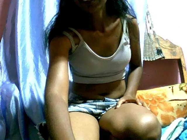 Live sex webcam photo for Royblackhot #290731560