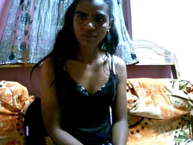 Live sex webcam photo for Royblackhot #290762674