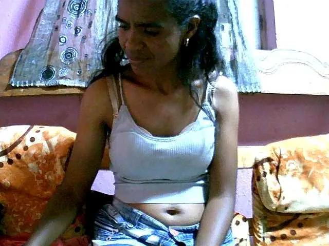 Live sex webcam photo for Royblackhot #290784808