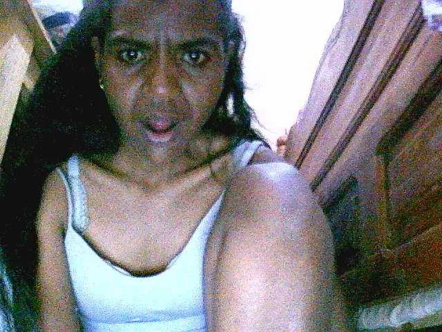 Live sex webcam photo for Royblackhot #291236471