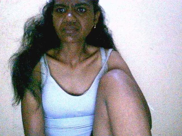 Live sex webcam photo for Royblackhot #291250833