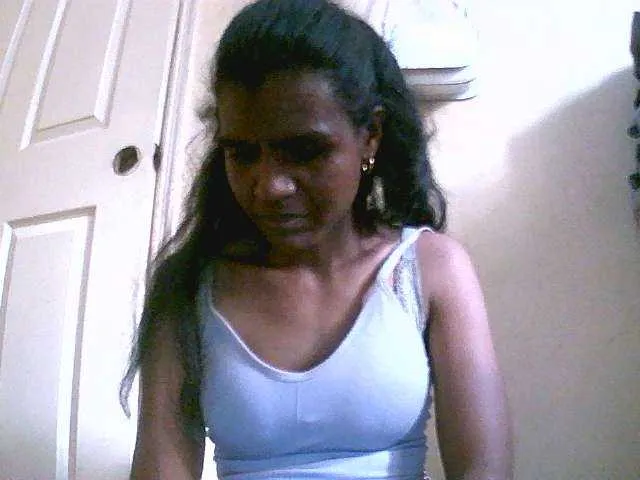 Live sex webcam photo for Royblackhot #291313033