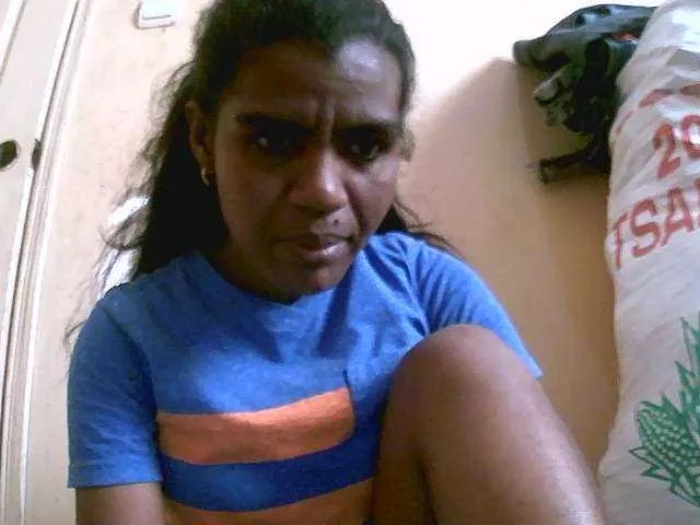 Live sex webcam photo for Royblackhot #291331664