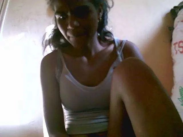 Live sex webcam photo for Royblackhot #291359433