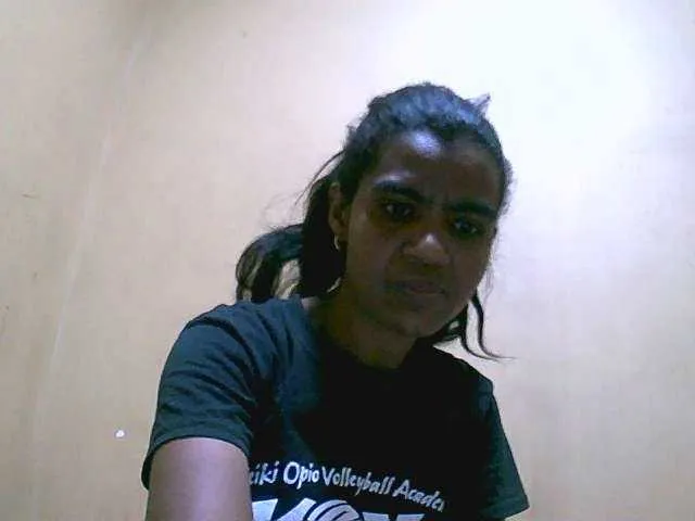 Live sex webcam photo for Royblackhot #291370691