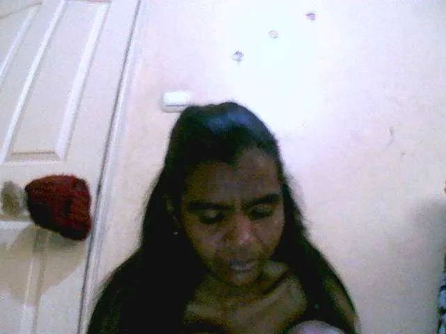Live sex webcam photo for Royblackhot #291600179