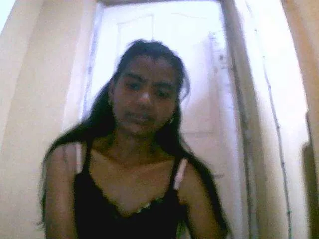 Live sex webcam photo for Royblackhot #291646536