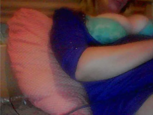 Live sex webcam photo for Rozarr #289224334