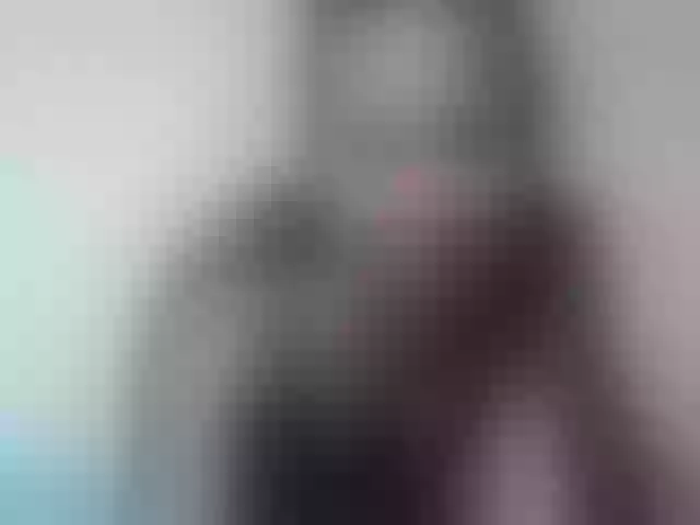 Live sex webcam photo for Rsylvia1 #292162160