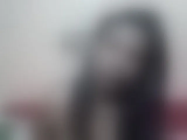 Live sex webcam photo for Rsylvie #292841854