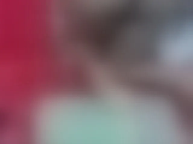 Live sex webcam photo for Rsylvie #292843924