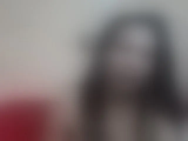 Live sex webcam photo for Rsylvie #292940194