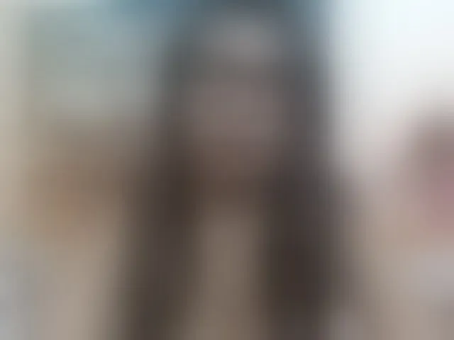 Live sex webcam photo for Rsylvie #292972636