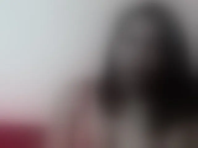 Live sex webcam photo for Rsylvie #293052595