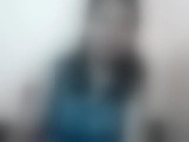 Live sex webcam photo for Rsylvie #293183999