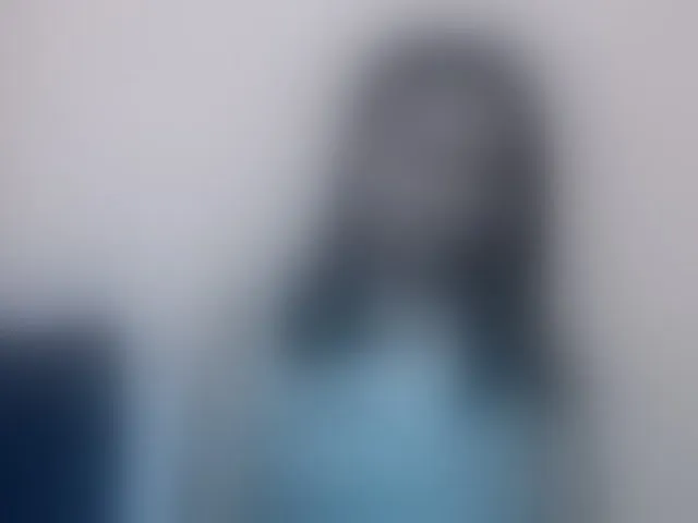 Live sex webcam photo for Rsylvie #293741850