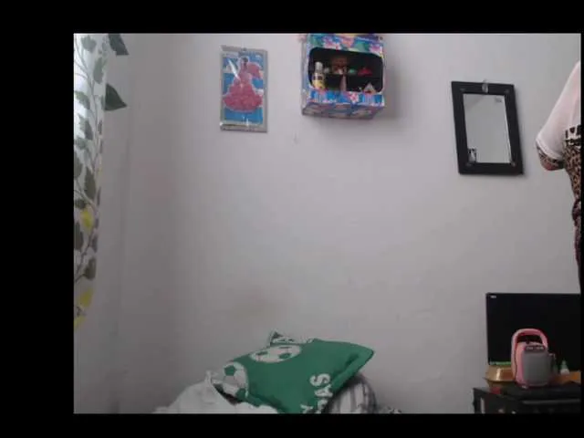 Live sex webcam photo for RubbyMancini #273870853