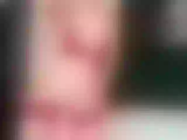 Live sex webcam photo for RubbyMoon #273965077