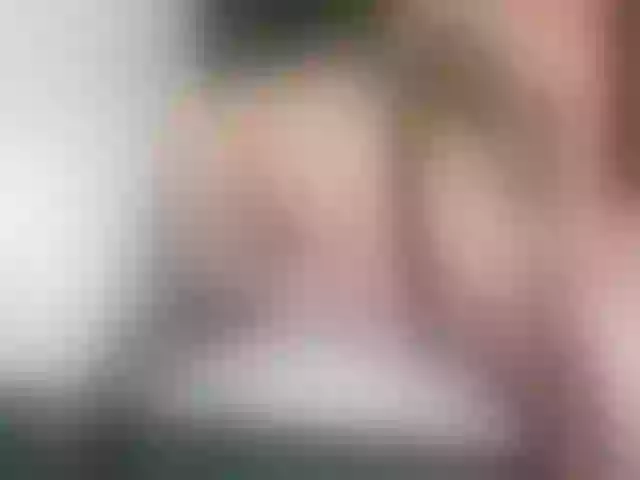 Live sex webcam photo for RubbyMoon #274063416