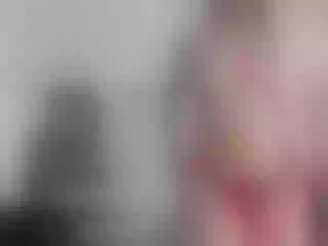 Live sex webcam photo for RubbyMoon #274173093