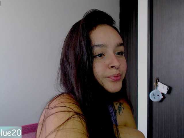 Live sex webcam photo for Ruby-blu3 #272982207