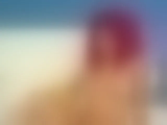 Live sex webcam photo for RubyRogers #292410331